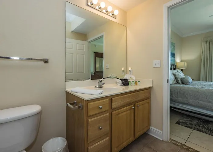 Crystal Shores West 803