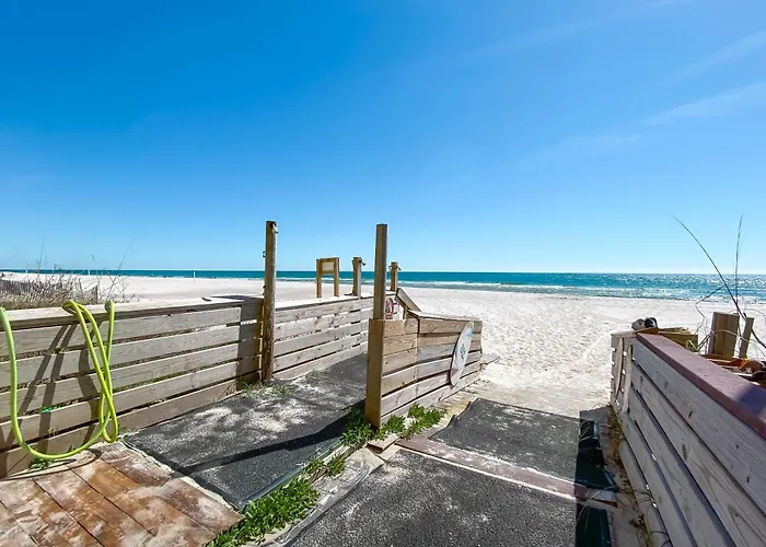 Holiday home Crystal Shores West 803 *